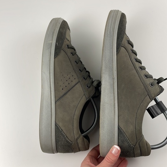 ECCO | Soft 7 Classic Low Size 11 Mens 006972 Gray Black Leather Casual Sneakers - Picture 8 of 11